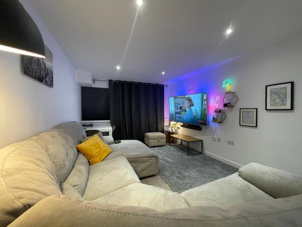 Smart Apartment Close To Watford Atria And Station エクステリア 写真